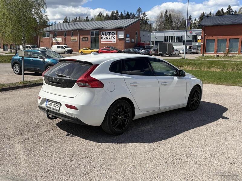 Volvo V40 vaihtoauto