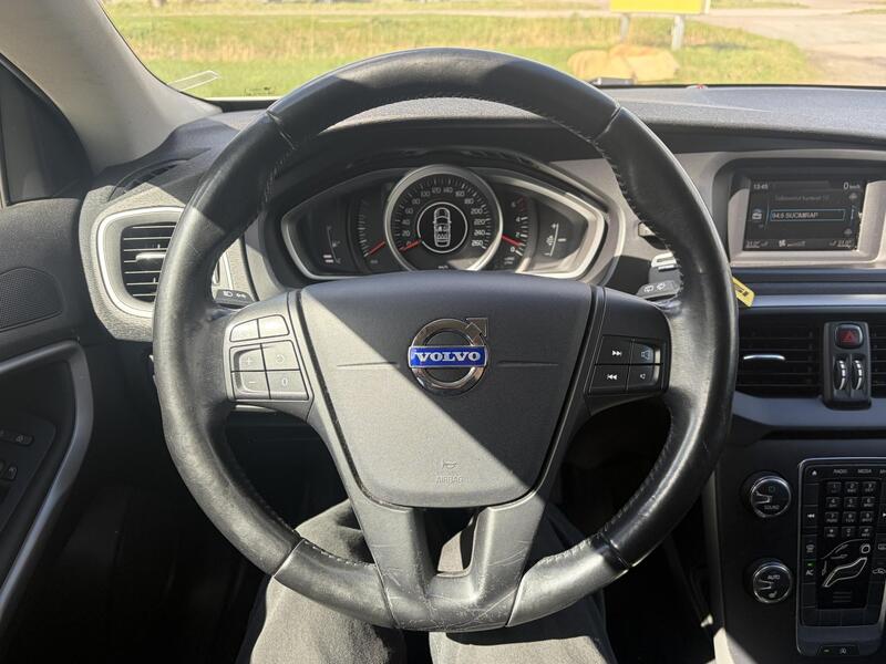 Volvo V40 vaihtoauto