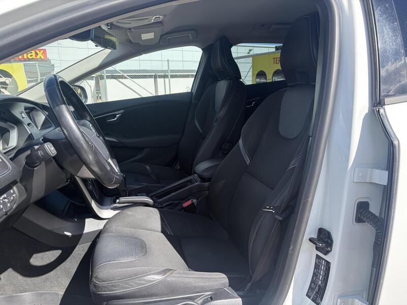 Volvo V40 vaihtoauto