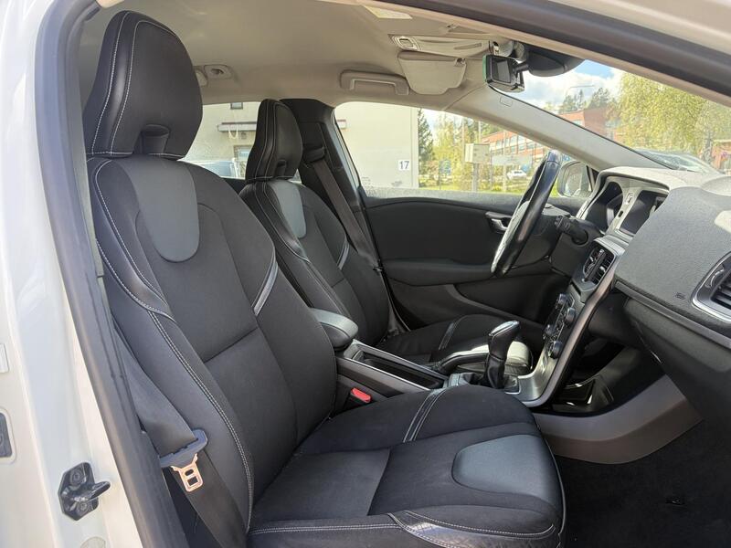 Volvo V40 vaihtoauto