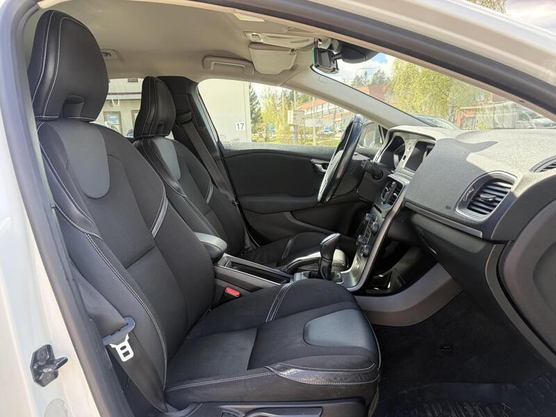 Volvo V40 vaihtoauto