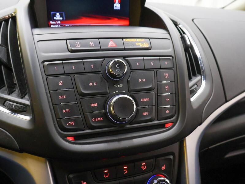 Opel Zafira Tourer vaihtoauto