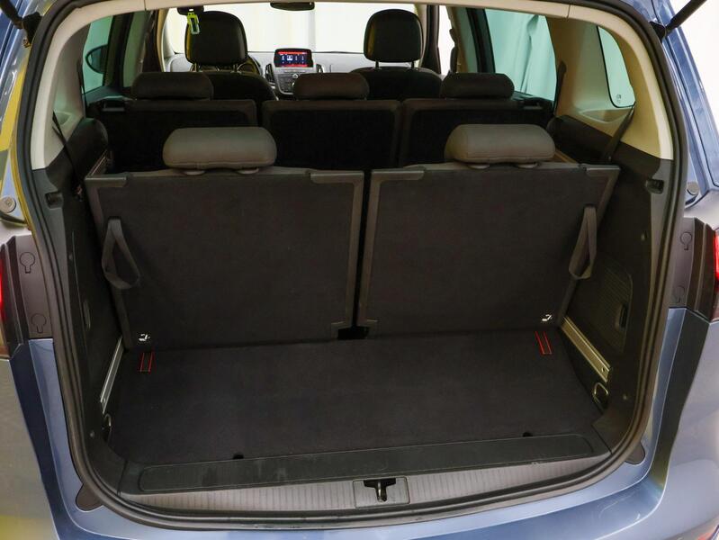 Opel Zafira Tourer vaihtoauto