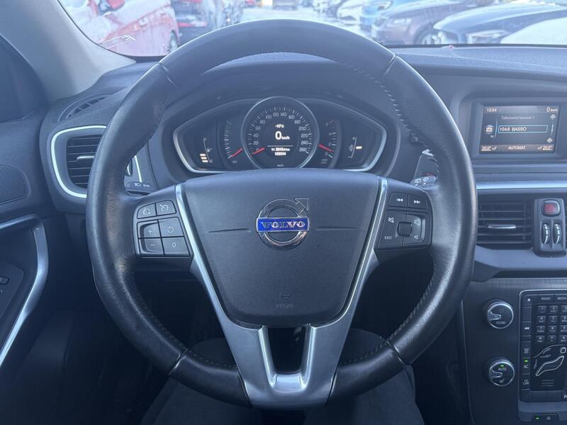 Volvo V40 vaihtoauto