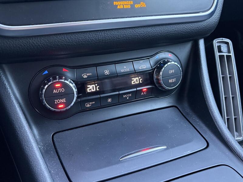 Mercedes-Benz GLA vaihtoauto