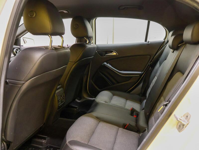 Mercedes-Benz GLA vaihtoauto