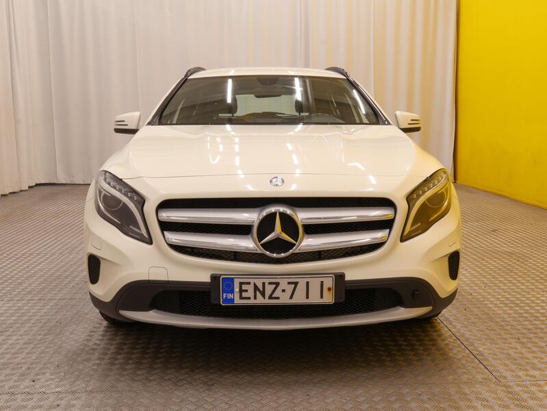 Mercedes-Benz GLA vaihtoauto