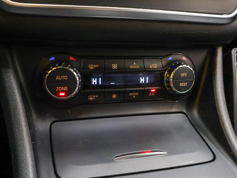 Mercedes-Benz GLA vaihtoauto