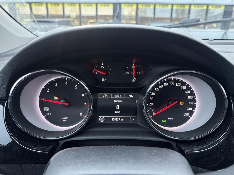 Opel Astra vaihtoauto