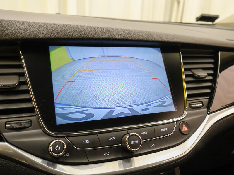 Opel Astra vaihtoauto