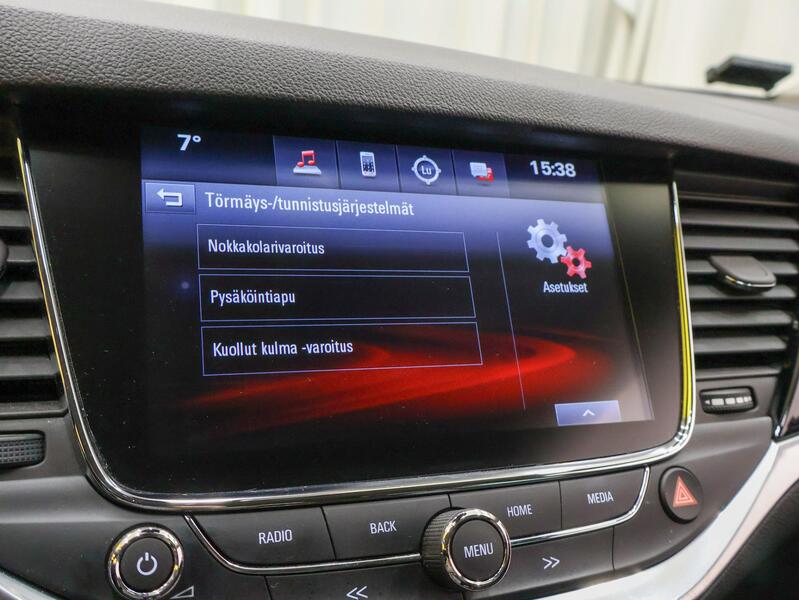 Opel Astra vaihtoauto