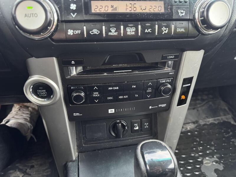 Toyota Land Cruiser vaihtoauto