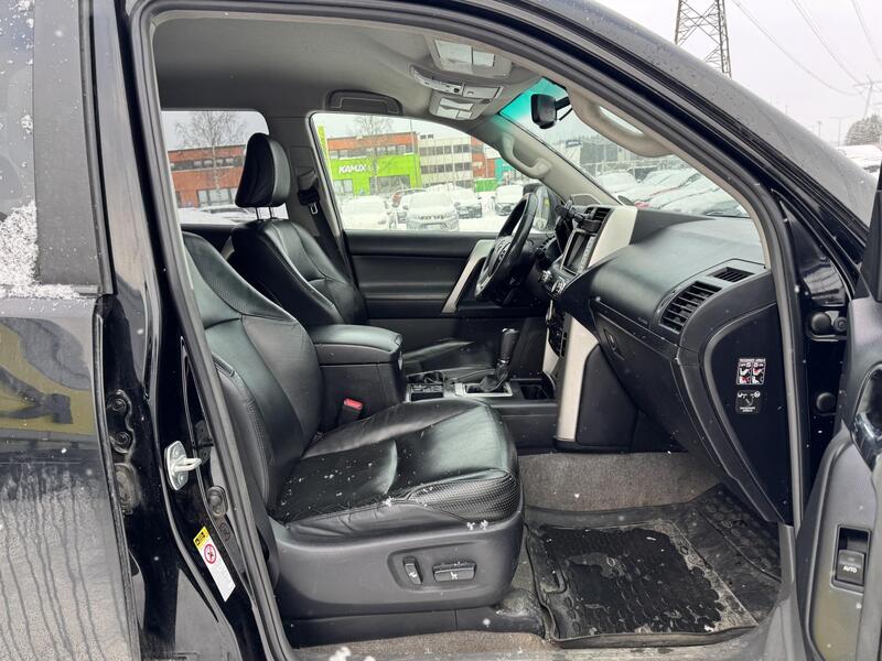 Toyota Land Cruiser vaihtoauto