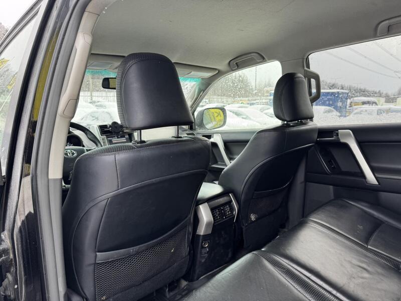 Toyota Land Cruiser vaihtoauto