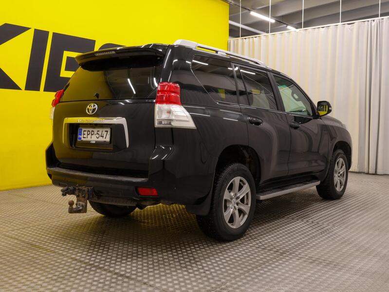 Toyota Land Cruiser vaihtoauto