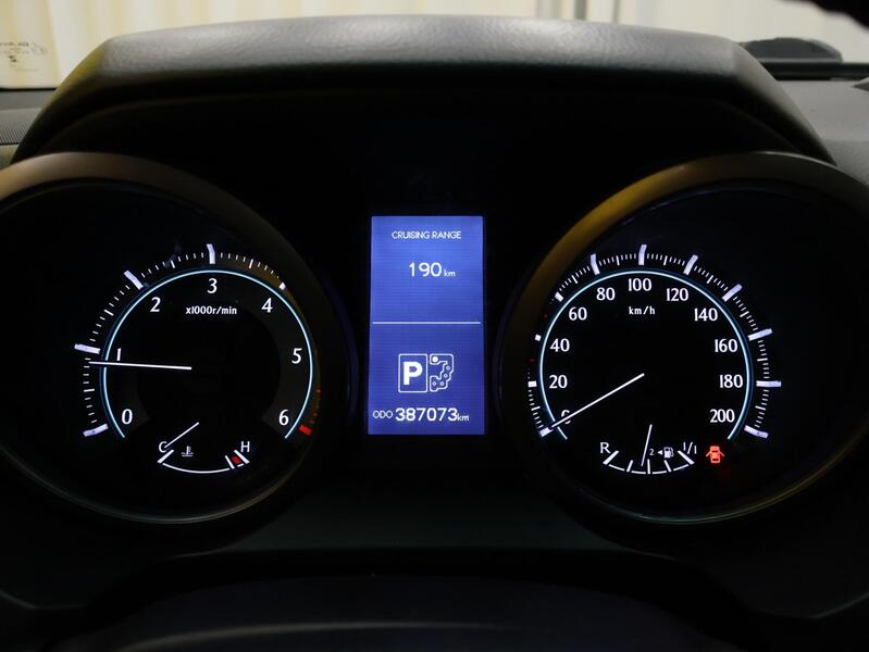 Toyota Land Cruiser vaihtoauto