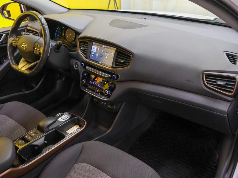 Hyundai IONIQ electric vaihtoauto