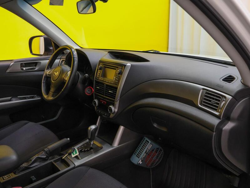 Subaru Forester vaihtoauto