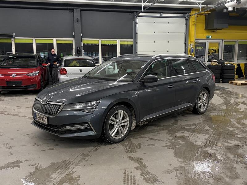 Skoda Superb vaihtoauto