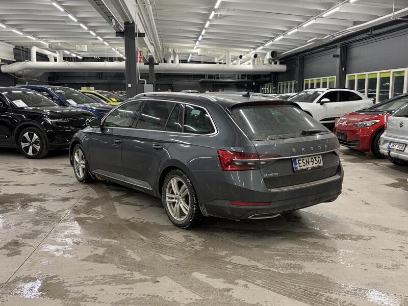 Skoda Superb vaihtoauto