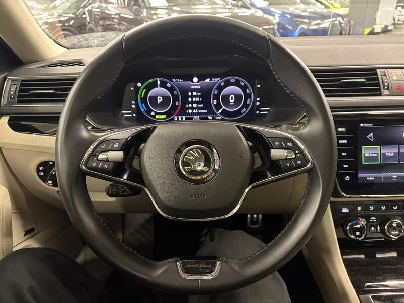 Skoda Superb vaihtoauto