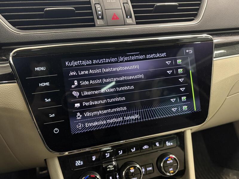 Skoda Superb vaihtoauto