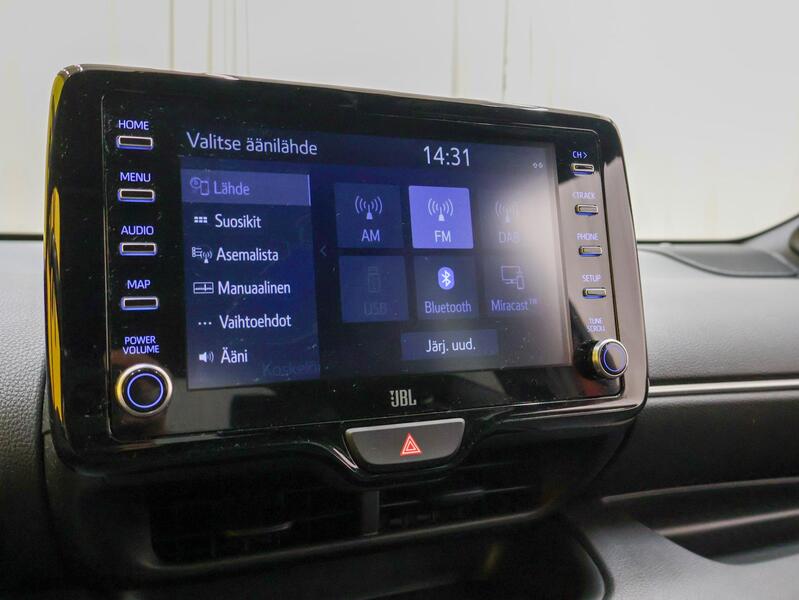 Toyota Yaris vaihtoauto