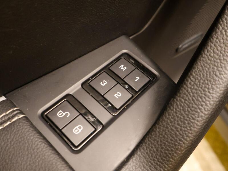 Jaguar F-PACE vaihtoauto