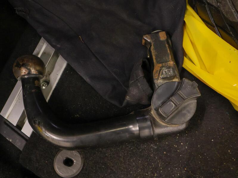 Jaguar F-PACE vaihtoauto