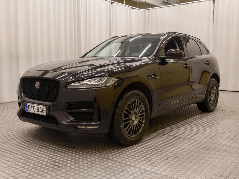 Jaguar F-PACE vaihtoauto