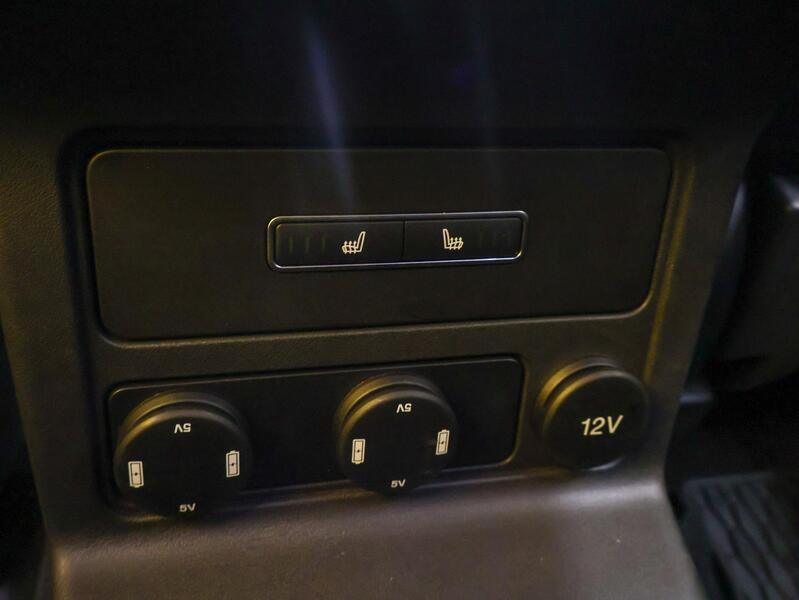 Jaguar F-PACE vaihtoauto