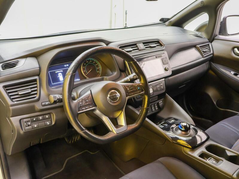 Nissan Leaf vaihtoauto