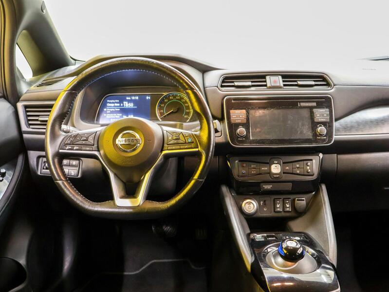 Nissan Leaf vaihtoauto