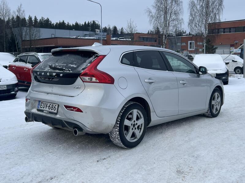 Volvo V40 vaihtoauto