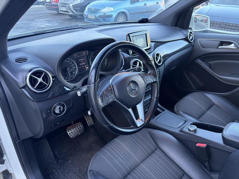 Mercedes-Benz B vaihtoauto