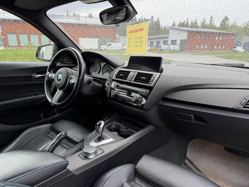 BMW M2 vaihtoauto
