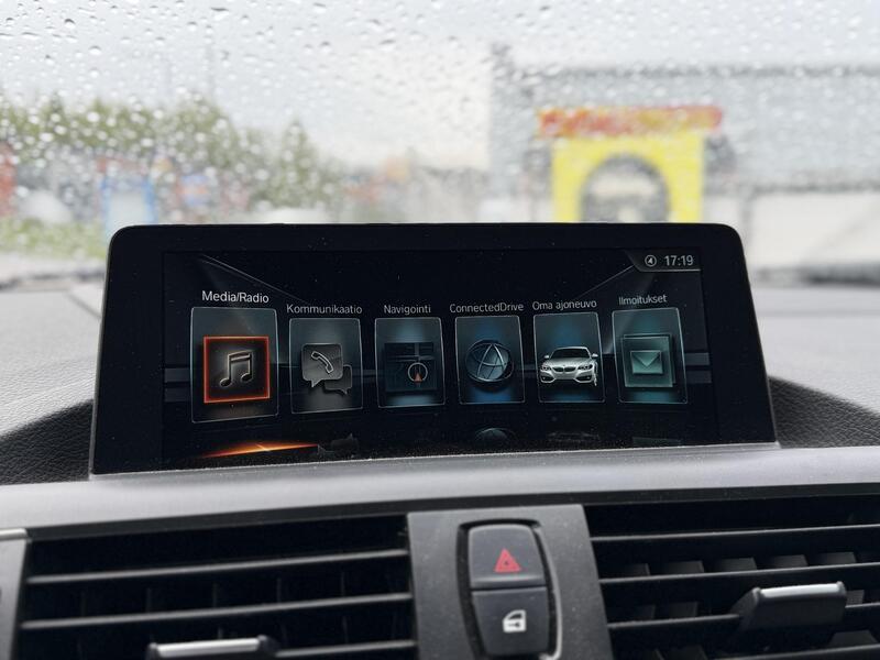 BMW M2 vaihtoauto