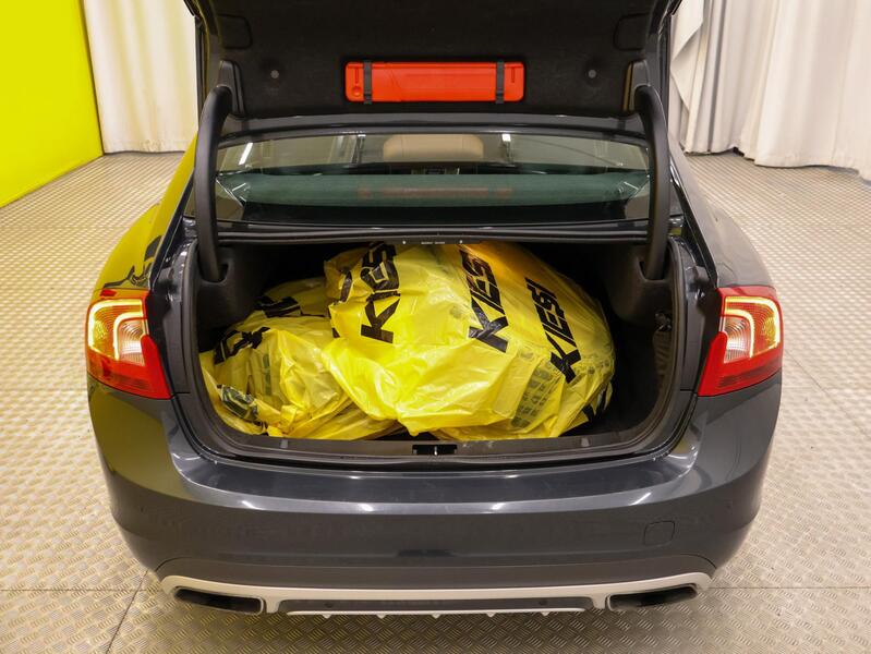 Volvo S60 vaihtoauto