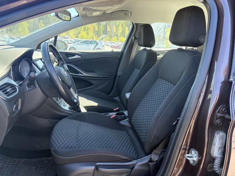Opel Astra vaihtoauto