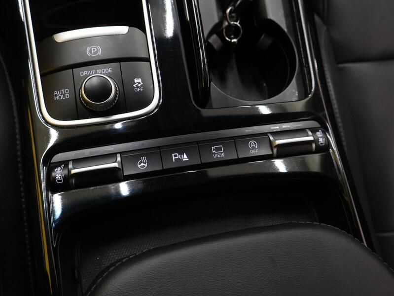 Kia Stinger vaihtoauto