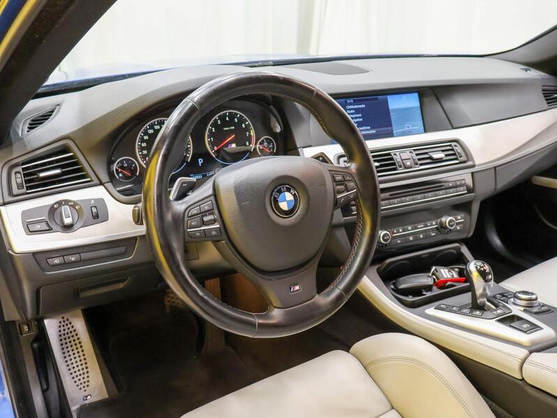 BMW M5 vaihtoauto