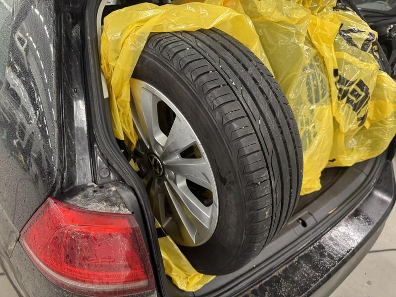 Volkswagen Golf vaihtoauto