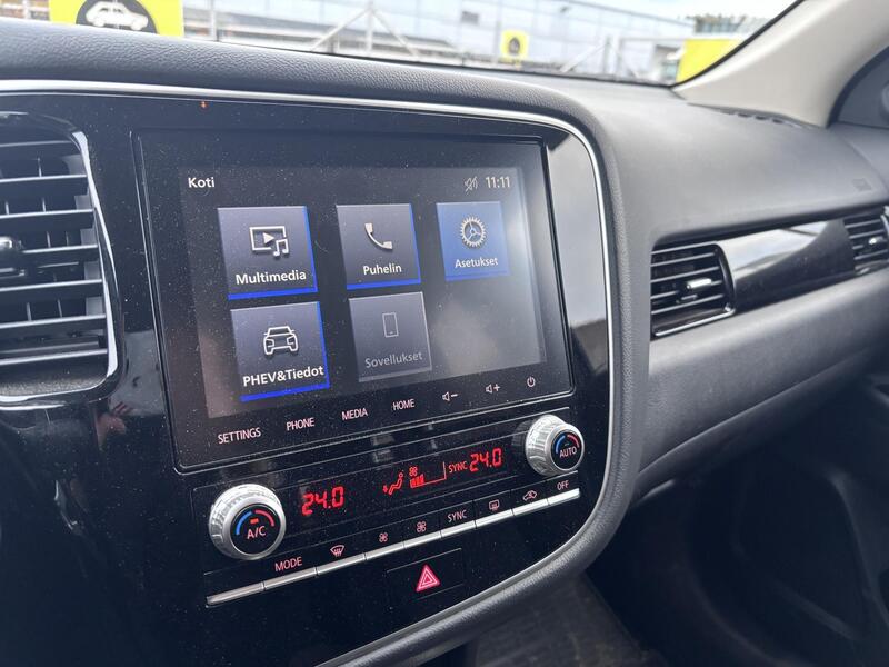 Mitsubishi Outlander PHEV vaihtoauto