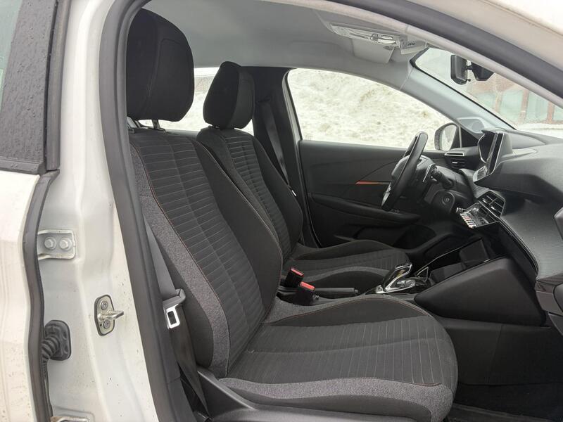 Peugeot 208 vaihtoauto