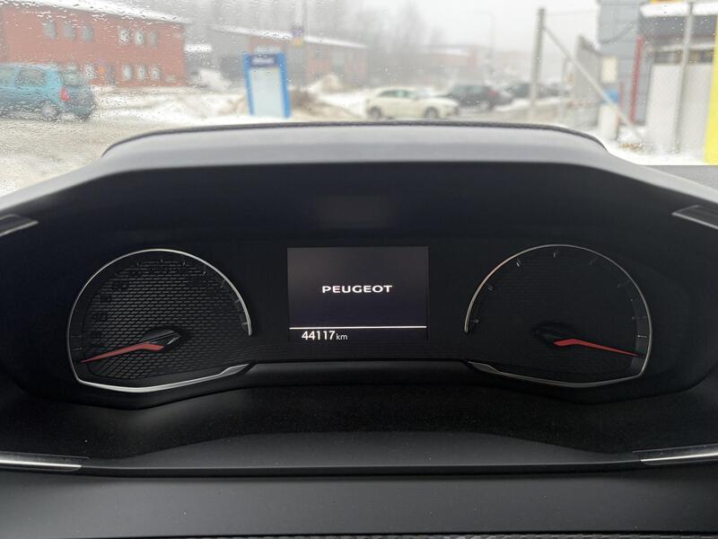 Peugeot 208 vaihtoauto