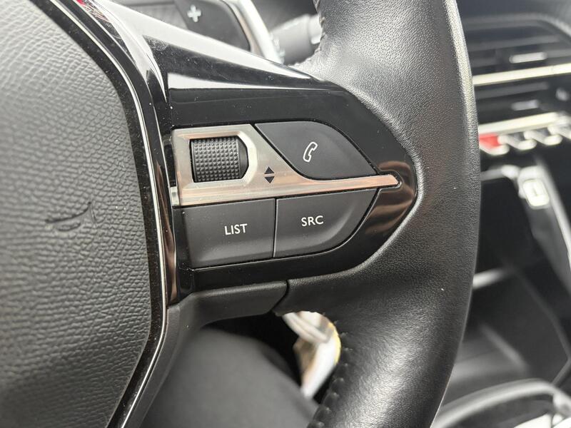 Peugeot 208 vaihtoauto