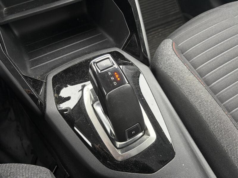 Peugeot 208 vaihtoauto