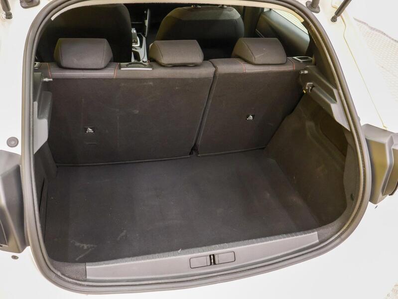 Peugeot 208 vaihtoauto