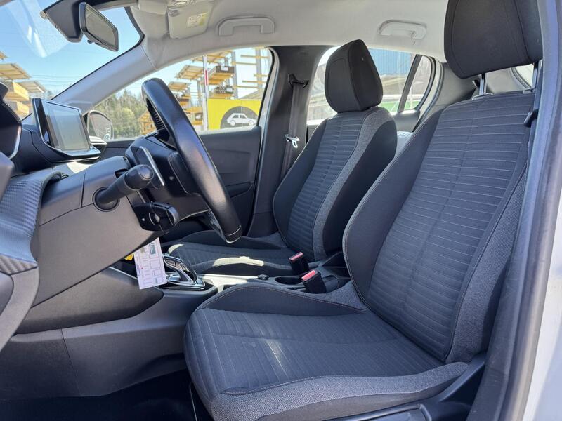 Peugeot 208 vaihtoauto