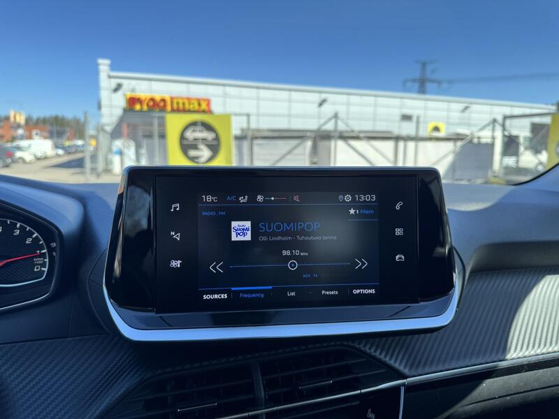 Peugeot 208 vaihtoauto